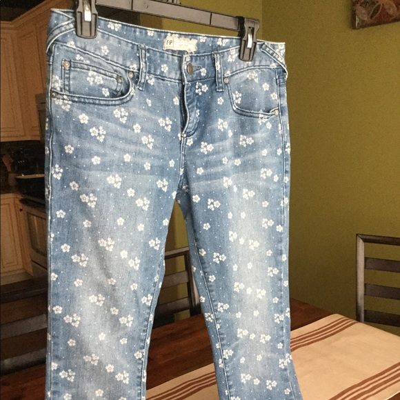 Free People floral print skinny jeans - Picture 1 of 4